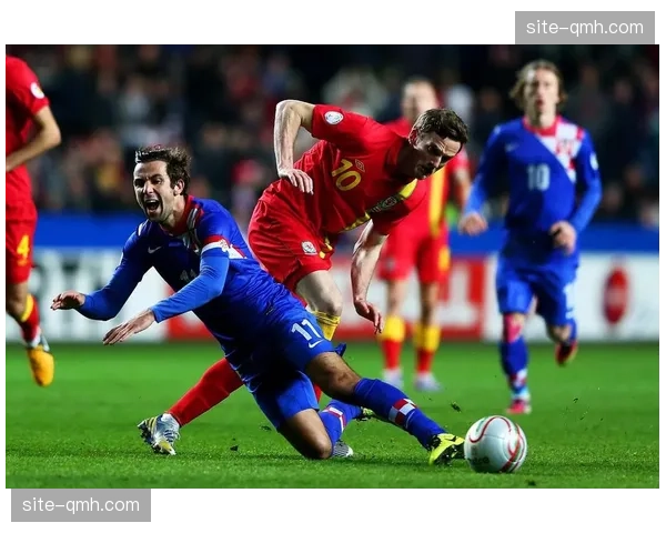 阿斯顿维拉禁区外进球达10粒 领跑英超远射榜